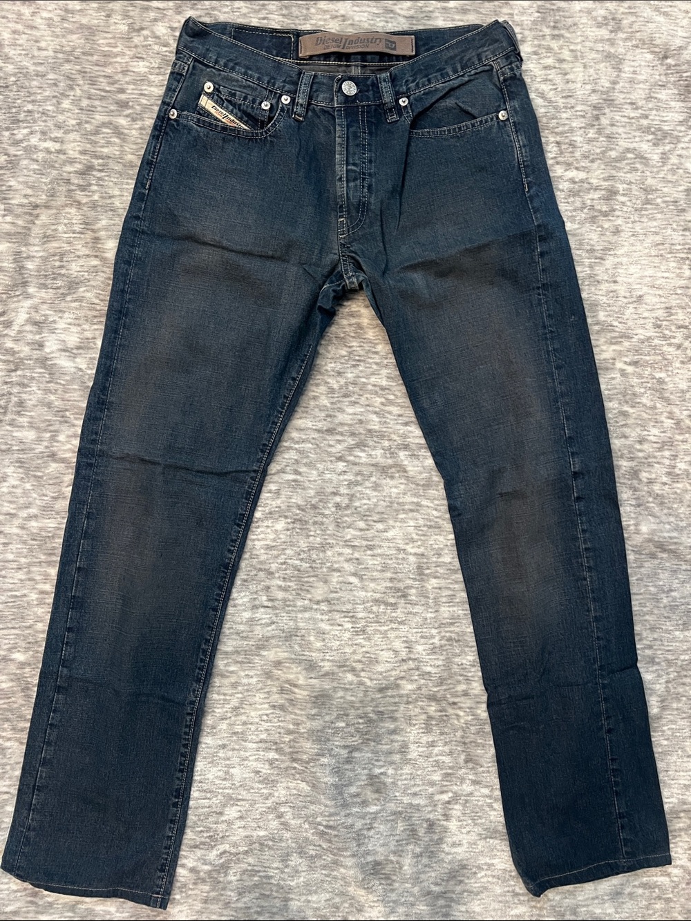 Women’s Diesel Dark Indigo Slim Straight Jeans Zerox style
